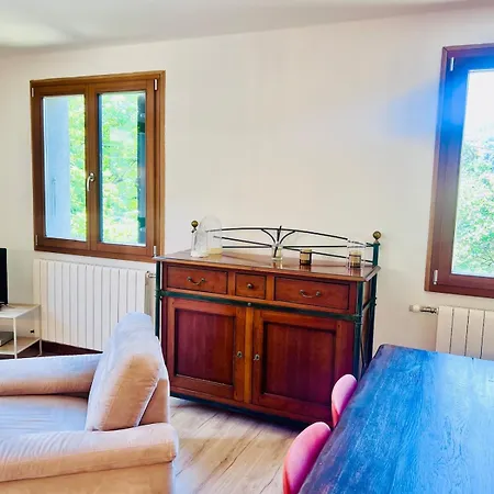 Four Seasons Access & Mountain Views Apartament