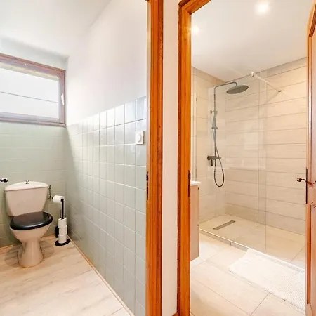 Four Seasons Access & Mountain Views *